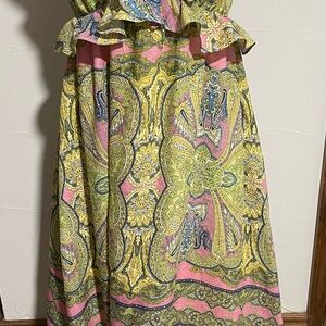 Elegant Paisley Print Dress in Pink and Green